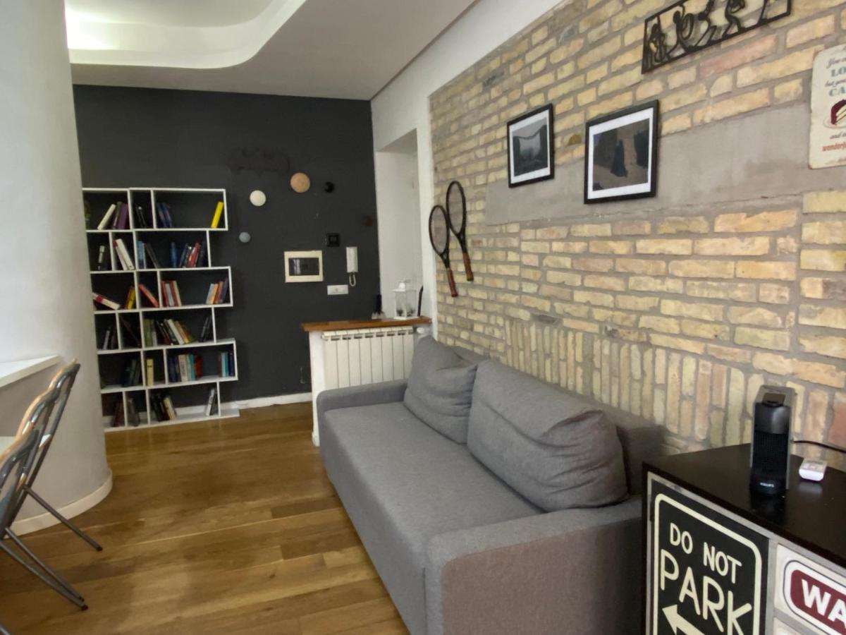 Hemingway Apartment At Vatican Рим Екстер'єр фото