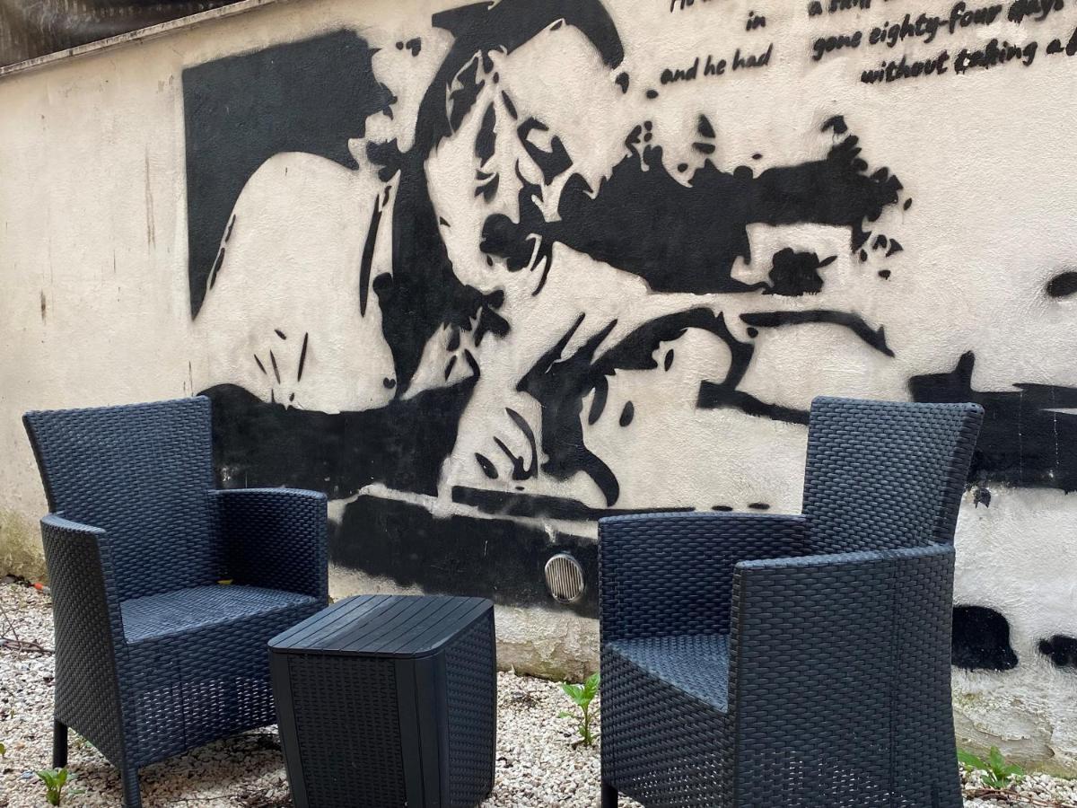 Hemingway Apartment At Vatican Рим Екстер'єр фото
