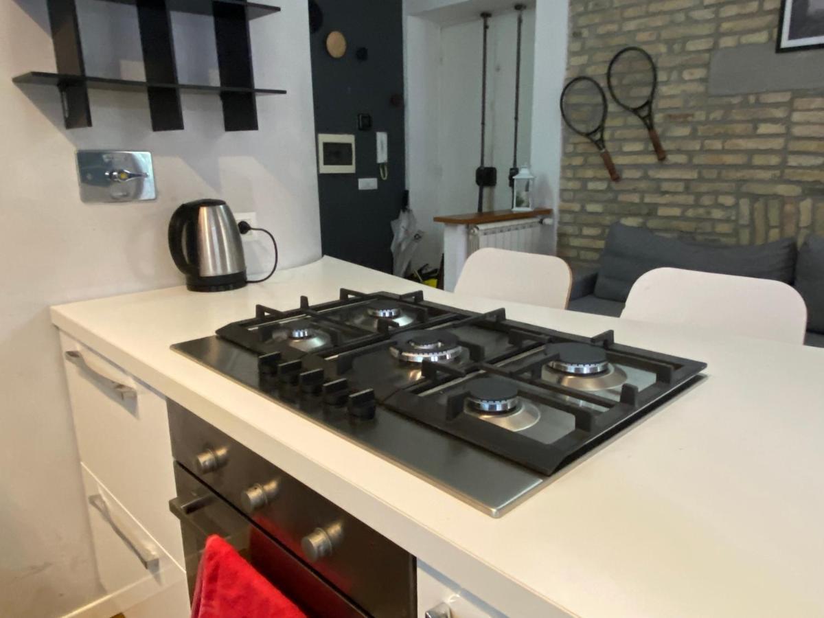 Hemingway Apartment At Vatican Рим Екстер'єр фото