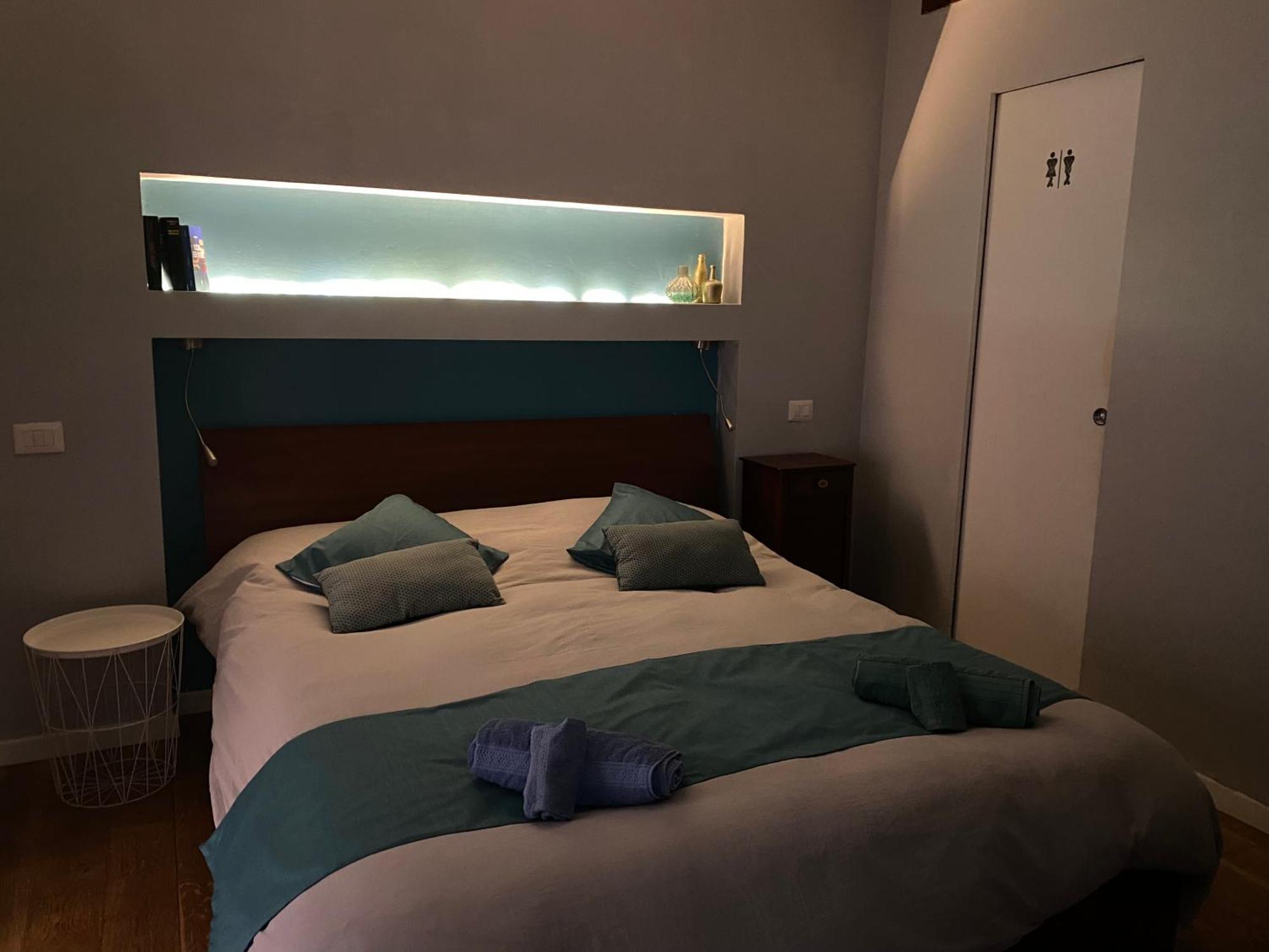 Hemingway Apartment At Vatican Рим Екстер'єр фото